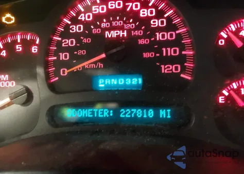 2004 Chevrolet Tahoe Ls from USA, damaged, VIN 1GNEK13V24J204920